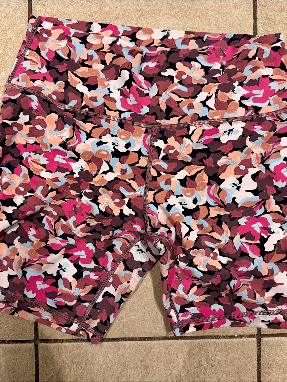 Athleta Floral Print 7” Bike Shorts